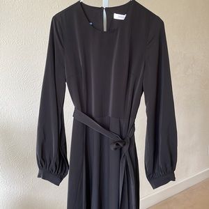 Anonyme designers stunning silky puff sleeve front slit midi dress